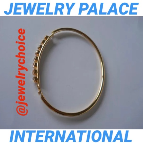 🆕14K Gold Filled Great Sparkling Crystal Bangle. - Picture 7 of 12